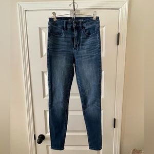 American Eagle Super High Rise Jegging
